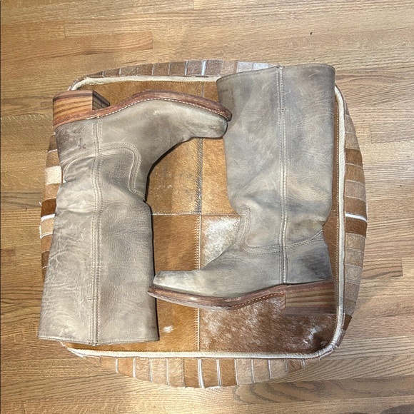 Frye Shoes - Frye CAMPUS Tall Boot / rare leather & color